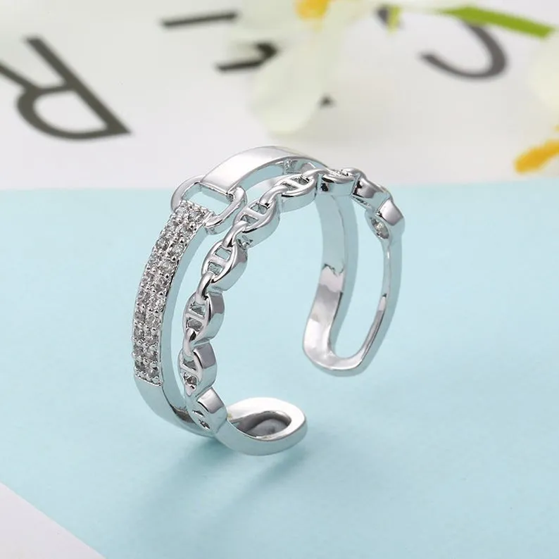 0.25Ct Round Brilliant Cut Moissanite ring, Stackable Wedding band, White gold Unique Diamond band, Celtic Bridal Anniversary gift for women