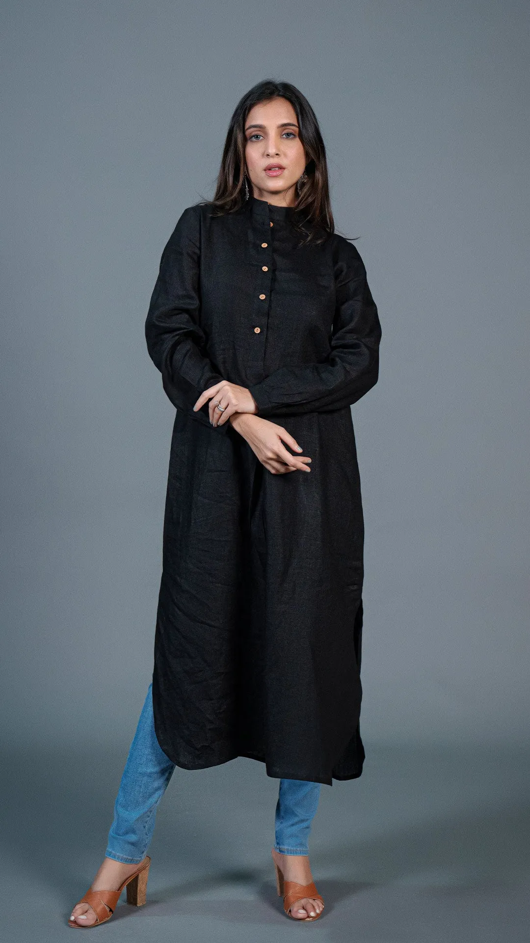 BLACK JABHA STYLE LINEN KURTA