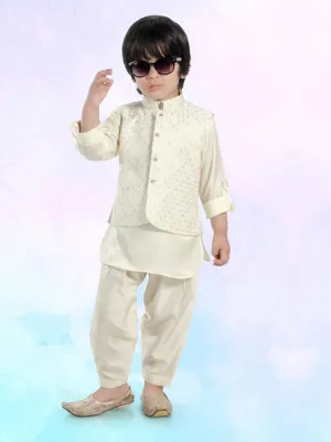 Boys Off-White Silk Pathani Set Adorned With Sleek Bandi