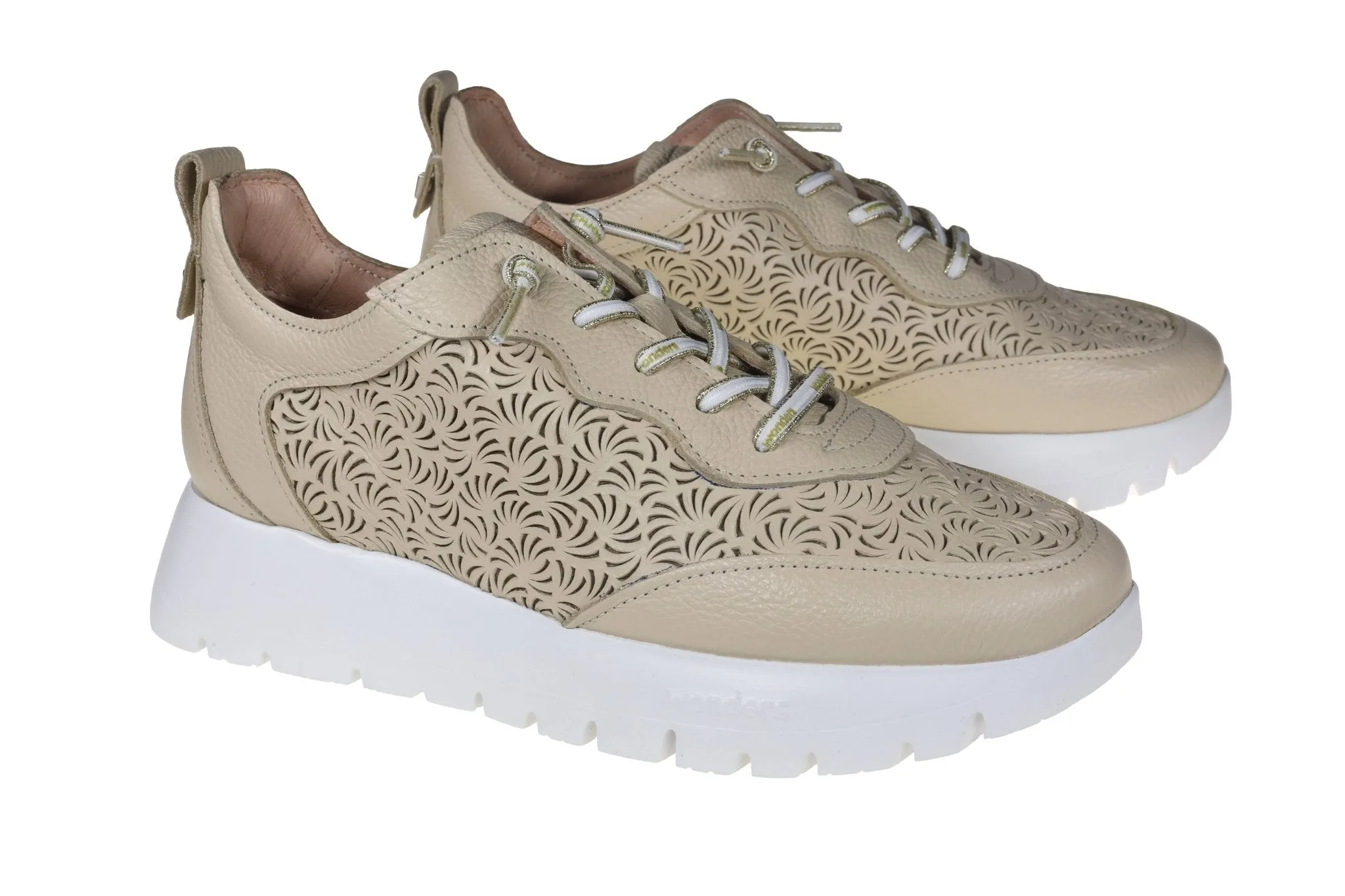 'Cairo' women's perforated summer sneaker - Beige