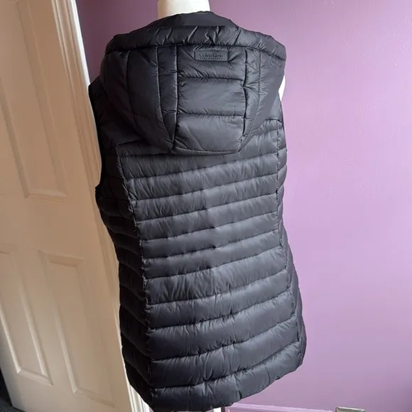 Calvin Klein women’s Black Puffer Vest Hood sleeveless size large jacket
