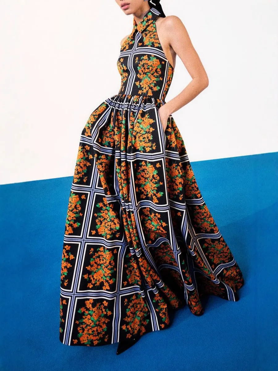 Chic Halter Neck Backless Printed Maxi Dress with Collar