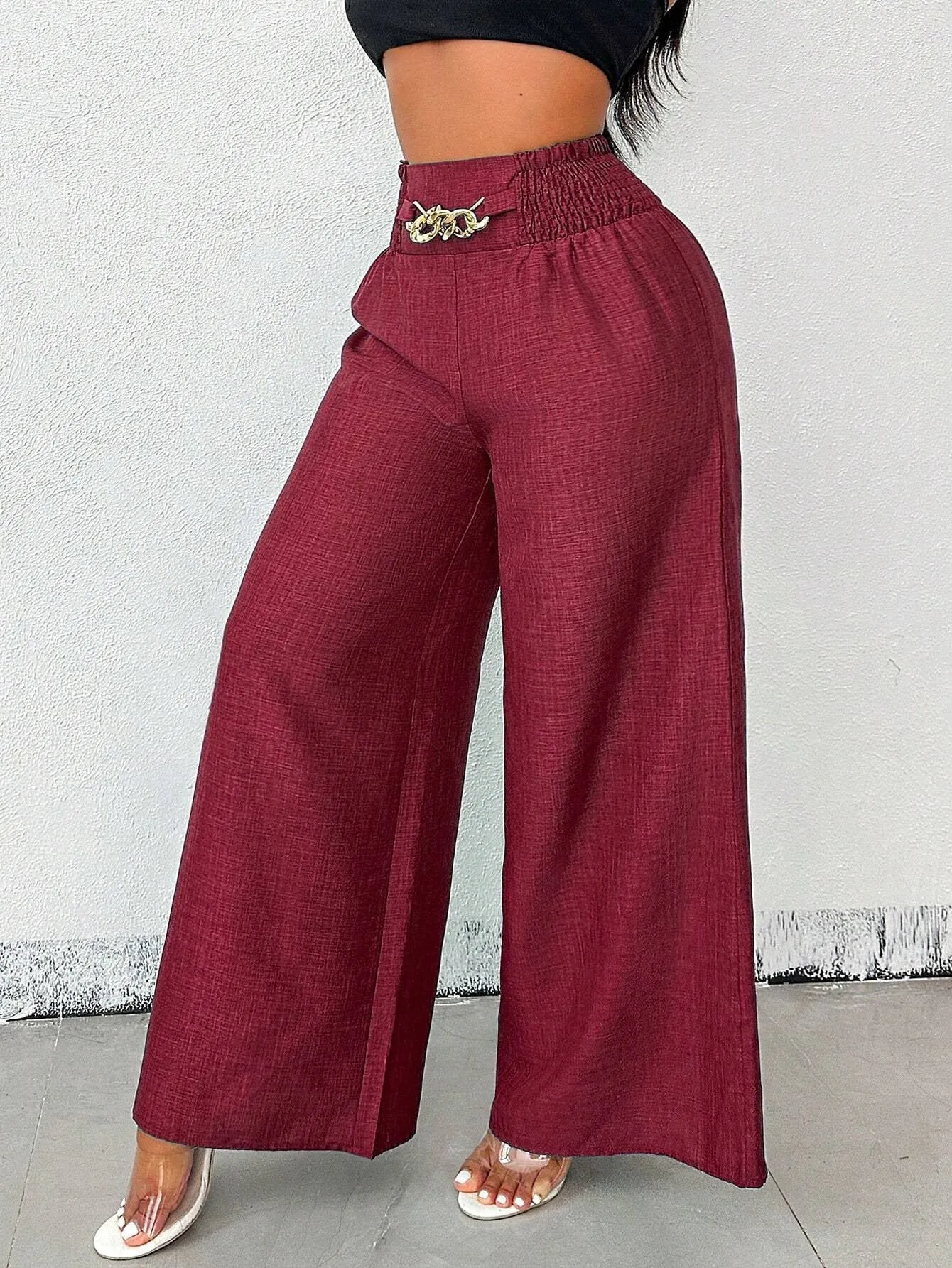 Chic High-Waisted Wide-Leg Pants with Chain Accent