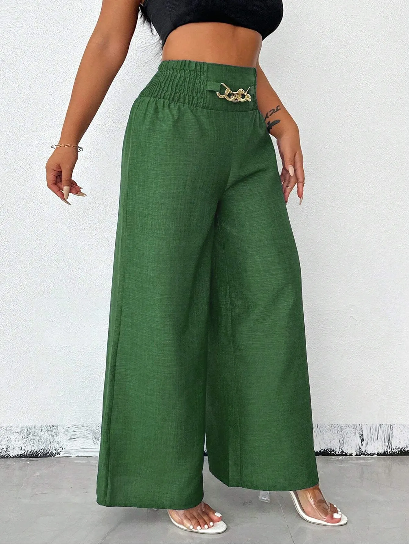 Chic High-Waisted Wide-Leg Pants with Chain Accent