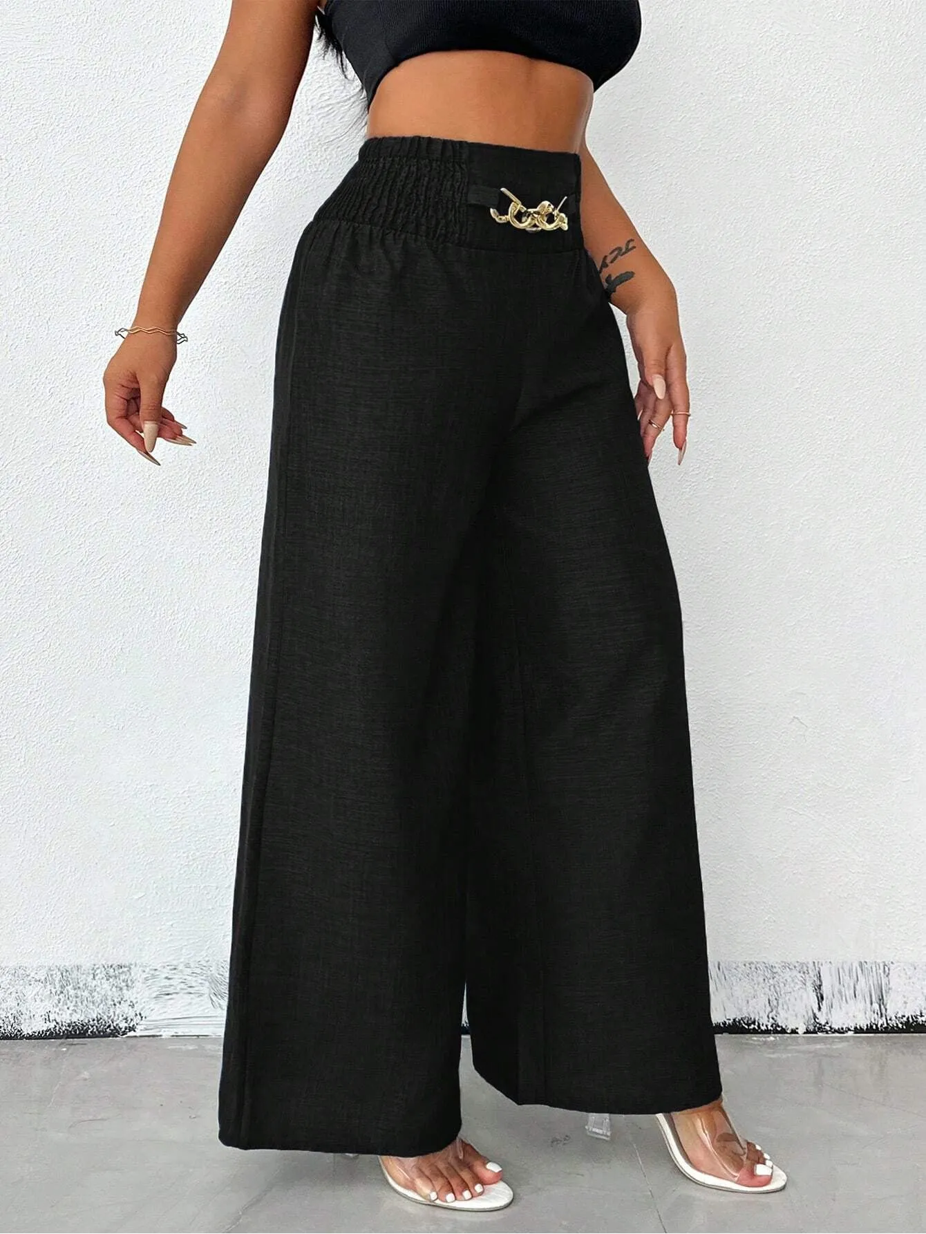 Chic High-Waisted Wide-Leg Pants with Chain Accent