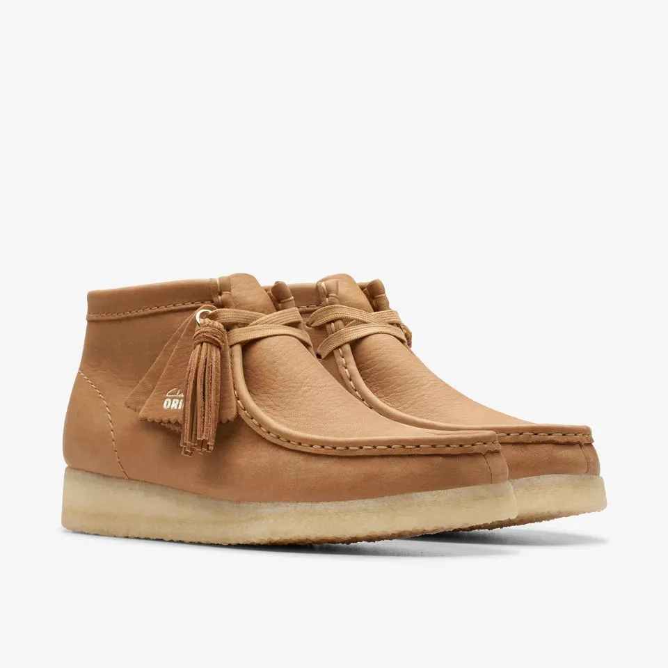 Clarks Women's Wallabee Boot Mid Tan Leather
