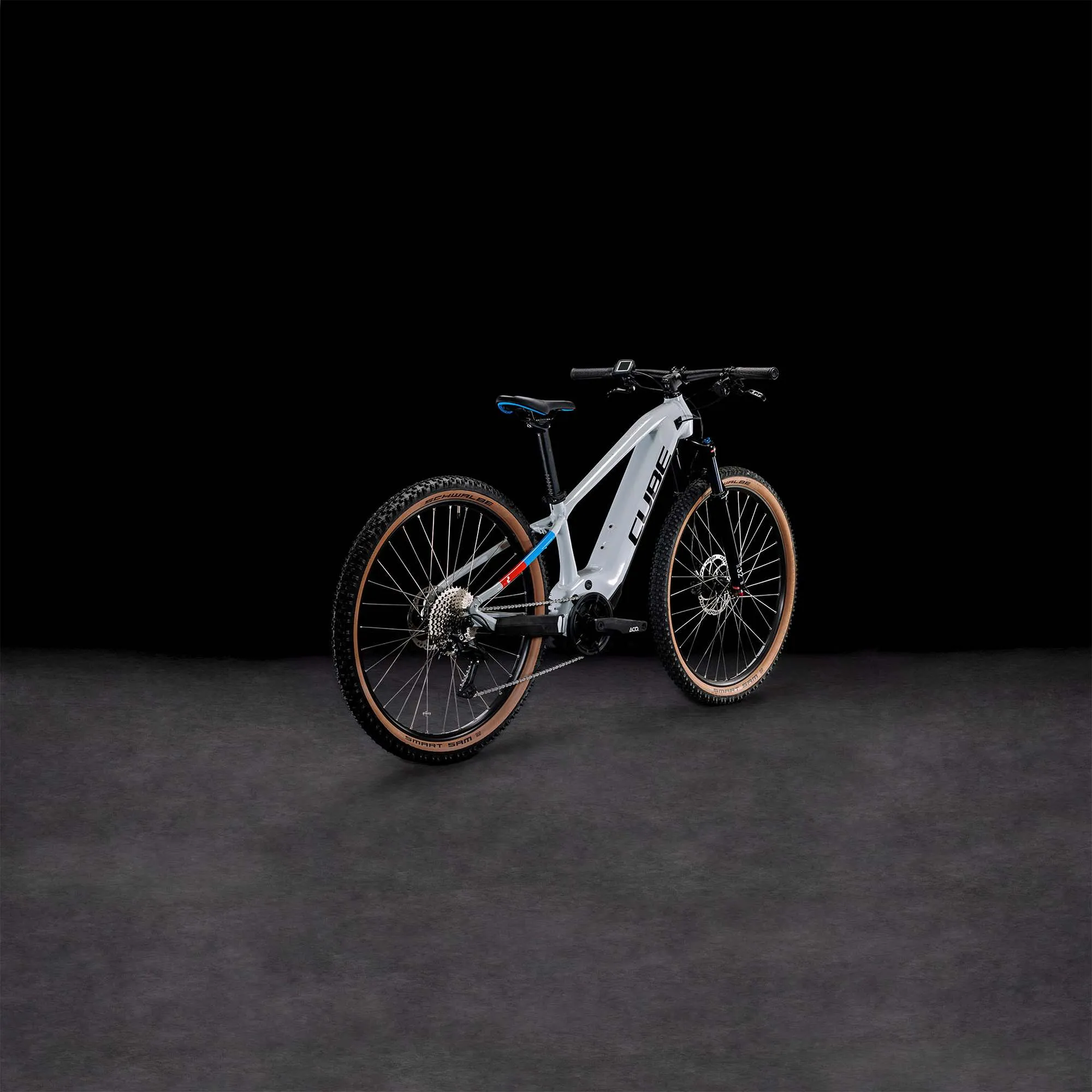 CUBE REACTION HYBRID ROOKIE SLX 400 TEAMLINE