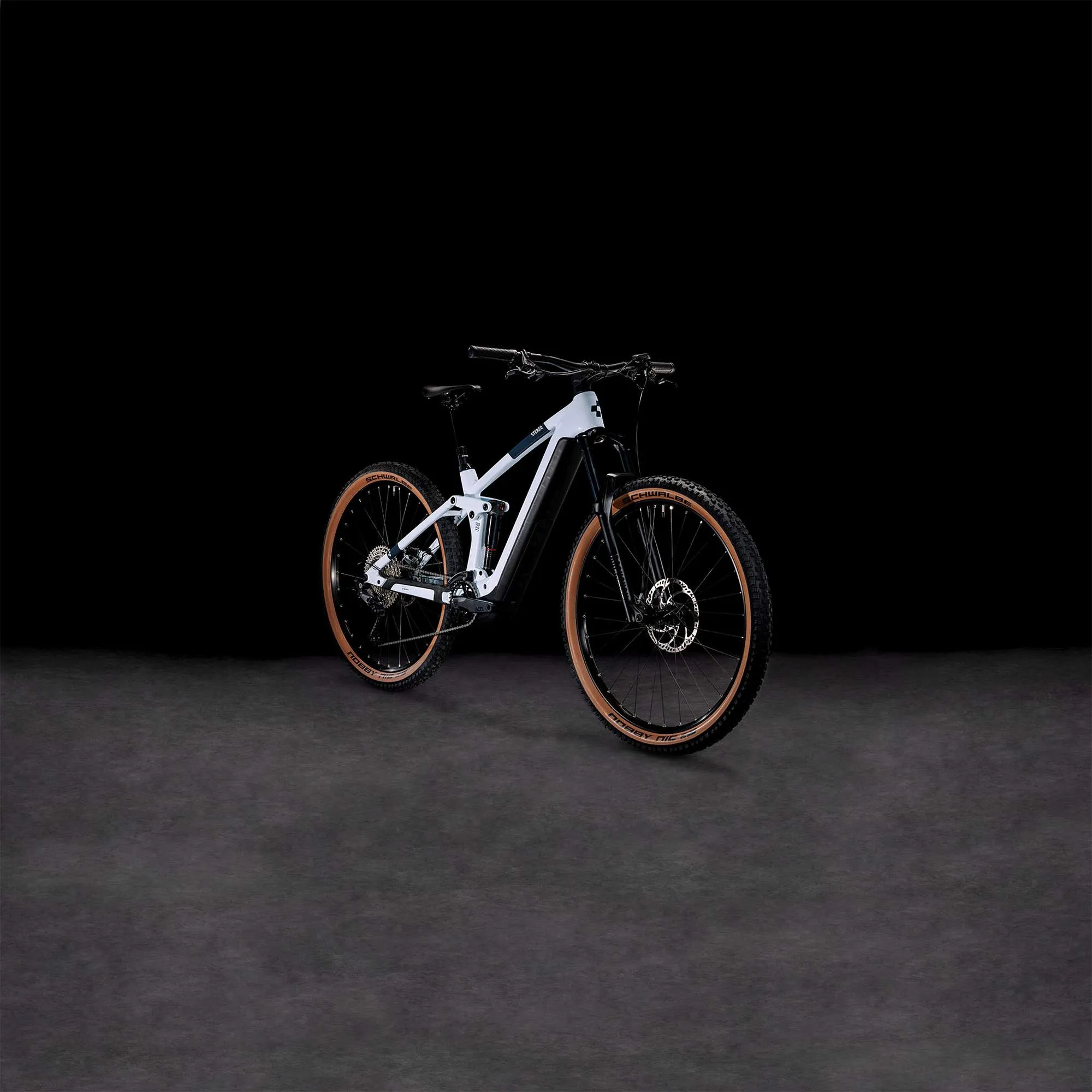 CUBE STEREO HYBRID 140 HPC PRO 750 FROSTWHITE/GREY