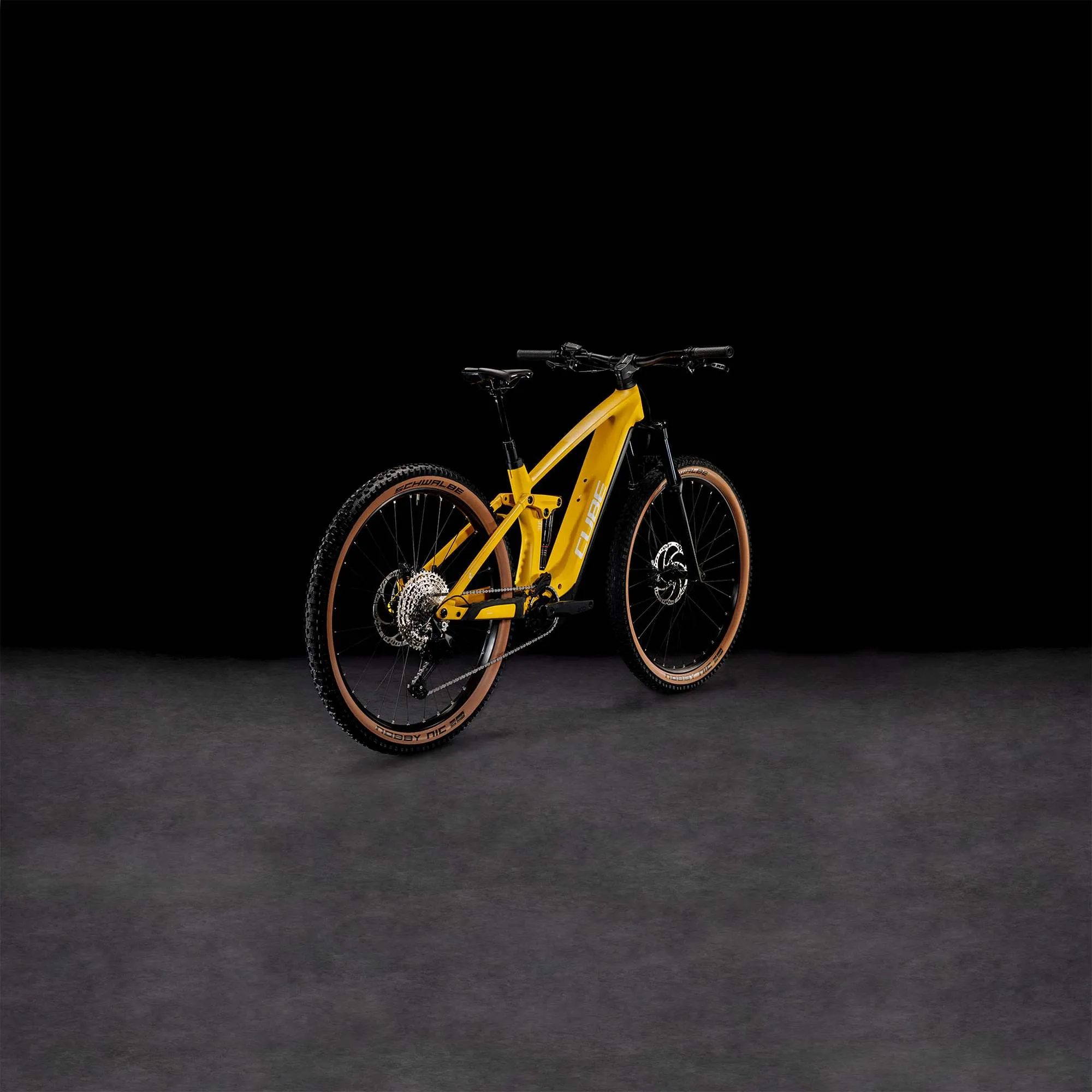 CUBE STEREO HYBRID 140 HPC PRO 750 VIVID/SUN