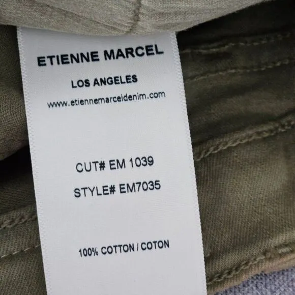 Etienne Marcel Womens size 29 Green Skinny Jeans with Sleek Fit