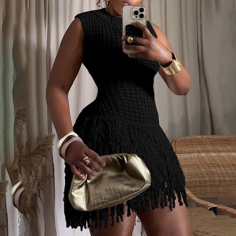 Flirty Summer Sleeveless Tassel Hollow Patchwork Dress for Effortless Chic