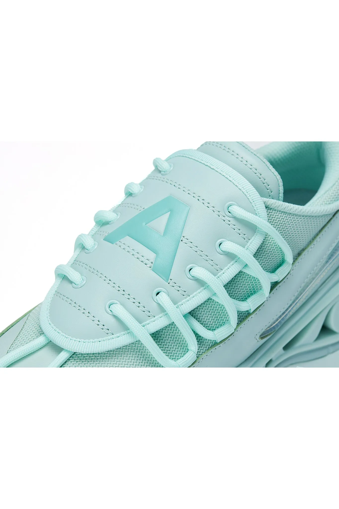 GINGER LION CYAN