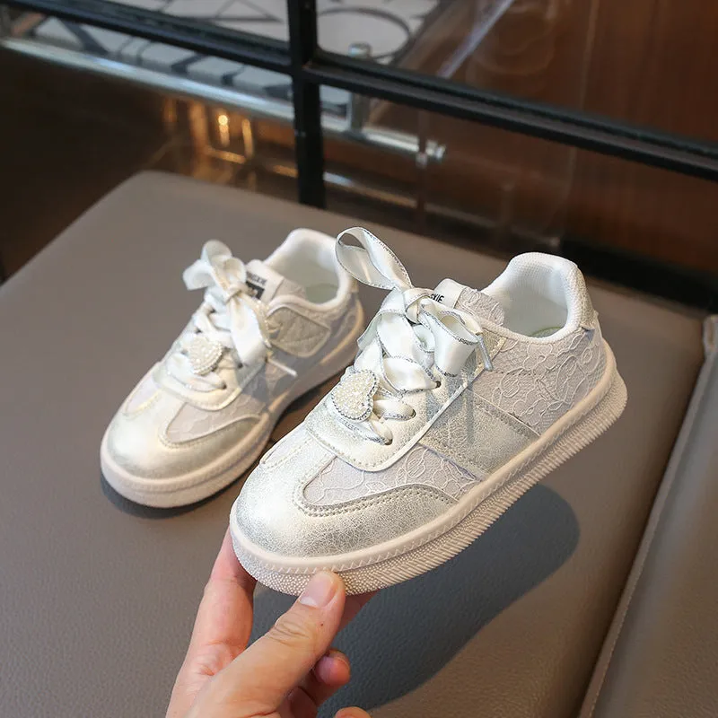 Heart Applique Embroidered Detailed Velcro Closure Sneakers - Grey