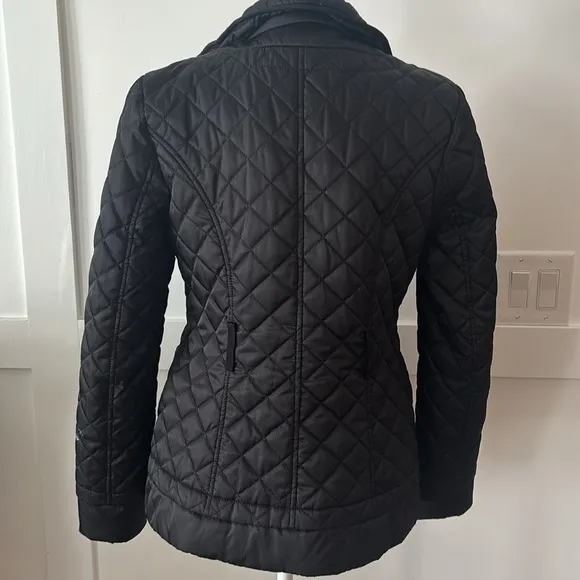 Ivanka Trump Black Quilted Women's Jacket size XS in great condition