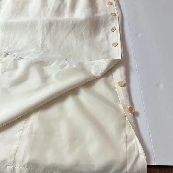 Jones New York Formal 72% silk , 28% linen cream maxi dress with button details