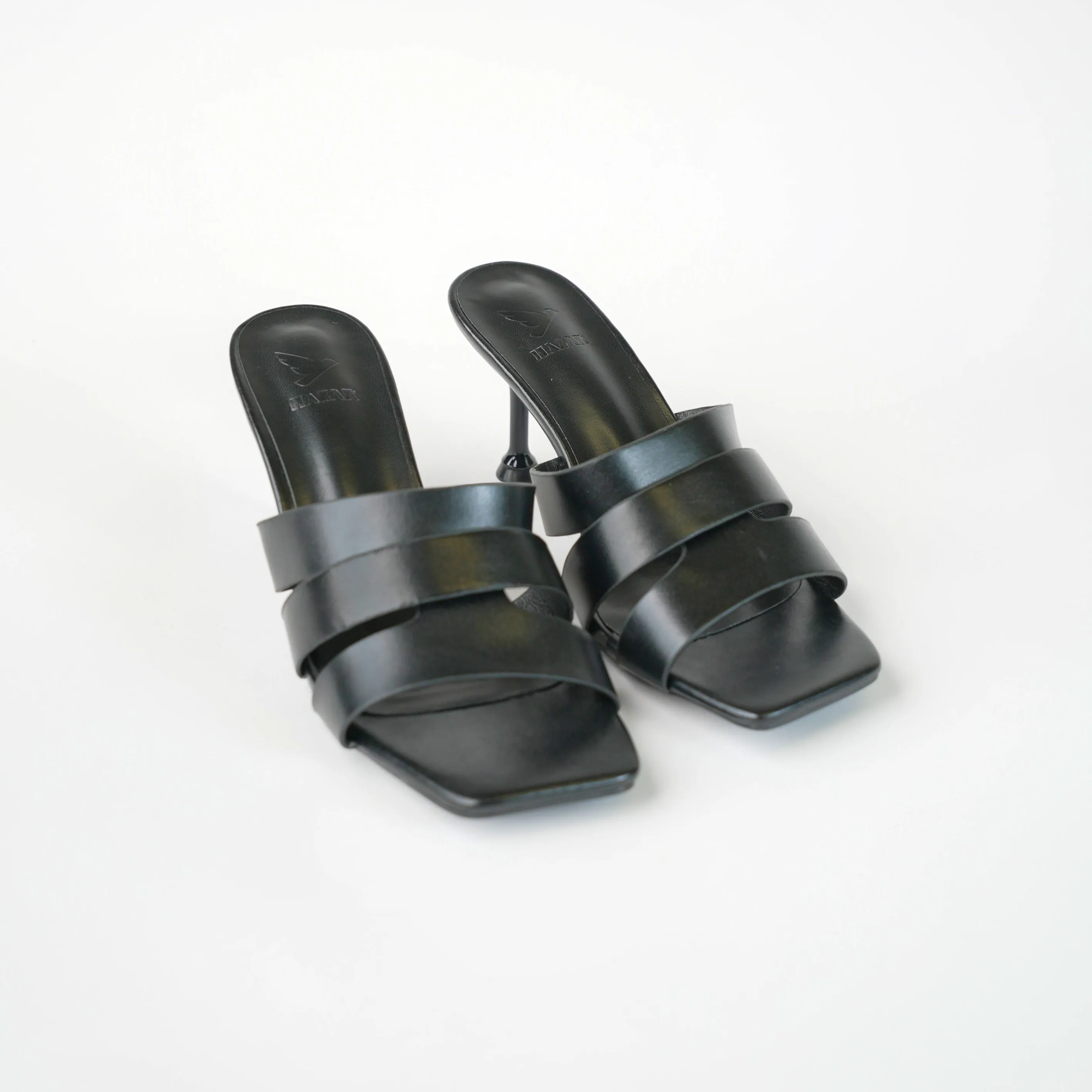 Kitten Heel
