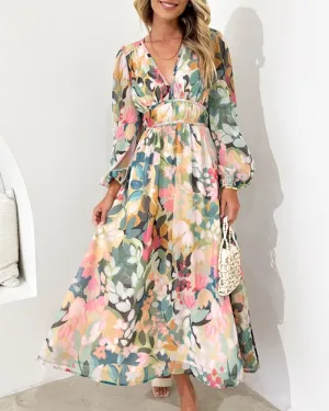 Maxi Dress – Soft Floral Print – Elegant Daywear