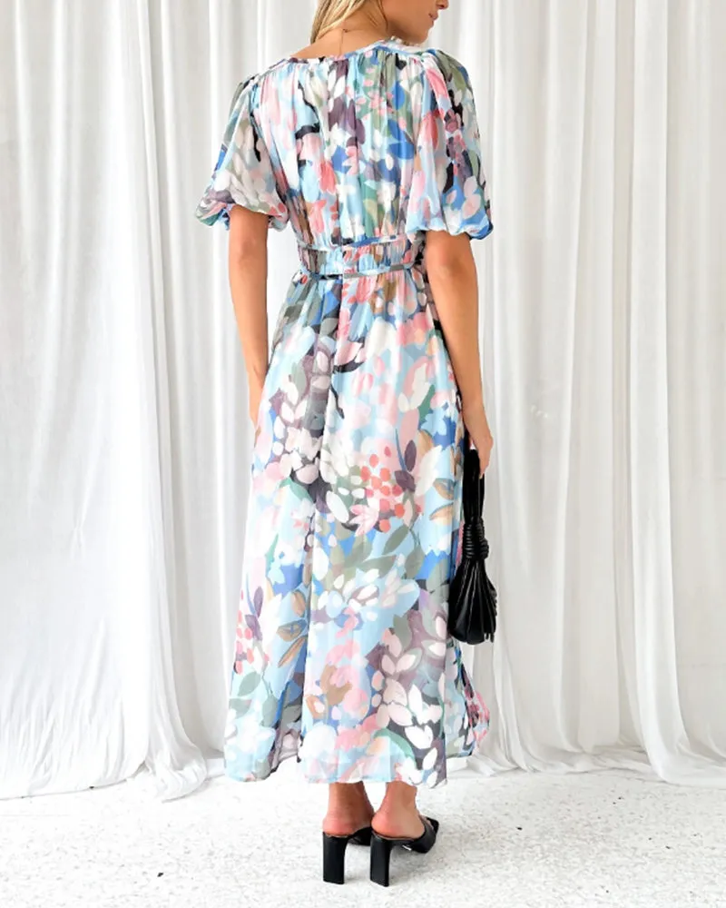 Maxi Dress – Soft Floral Print – Elegant Daywear
