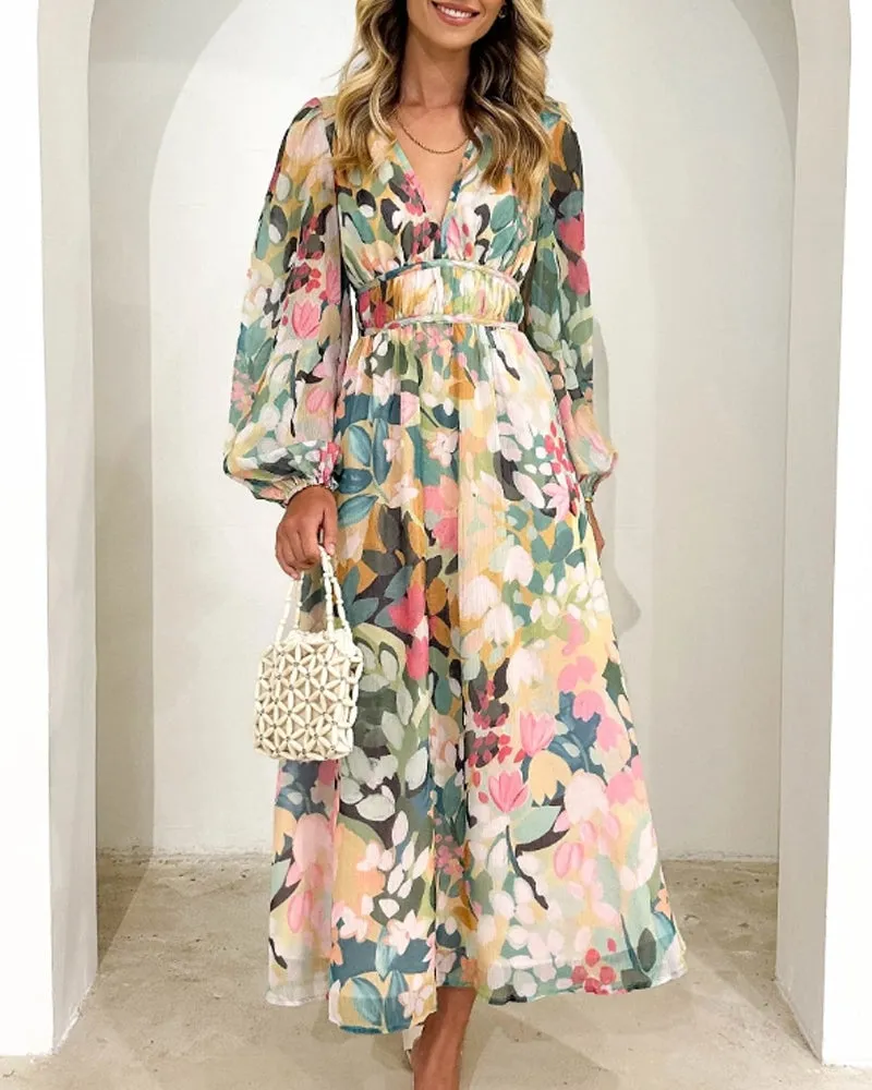 Maxi Dress – Soft Floral Print – Elegant Daywear