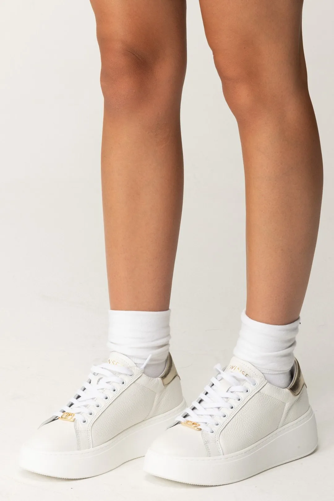 Sneakers con Inserto Gold