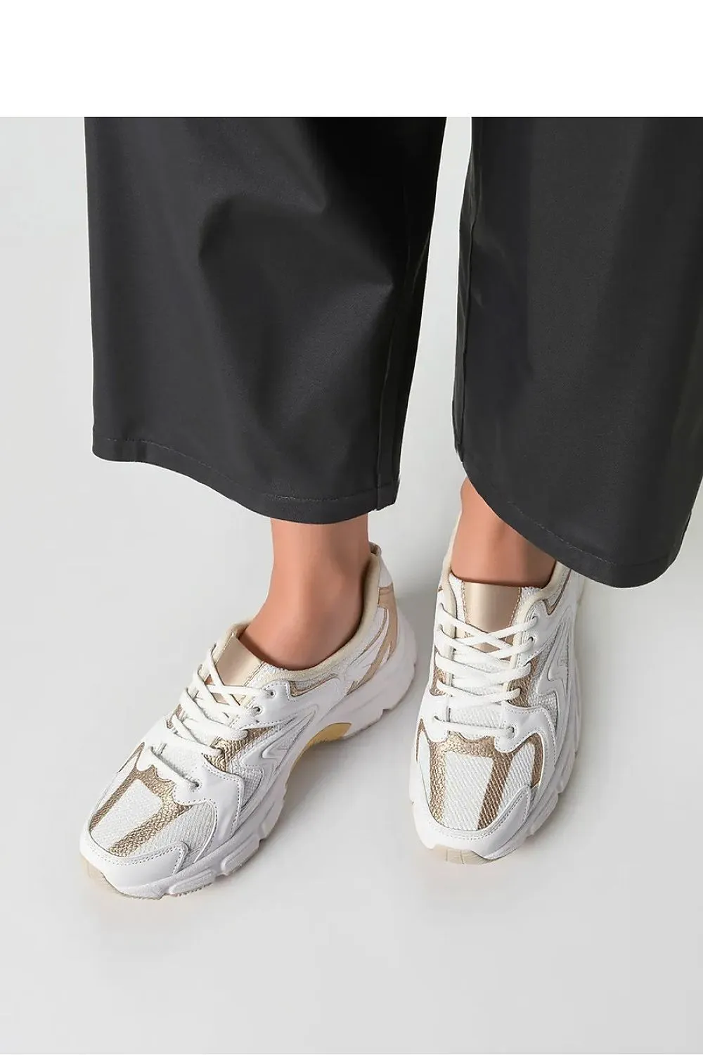 Sport Shoes Inello