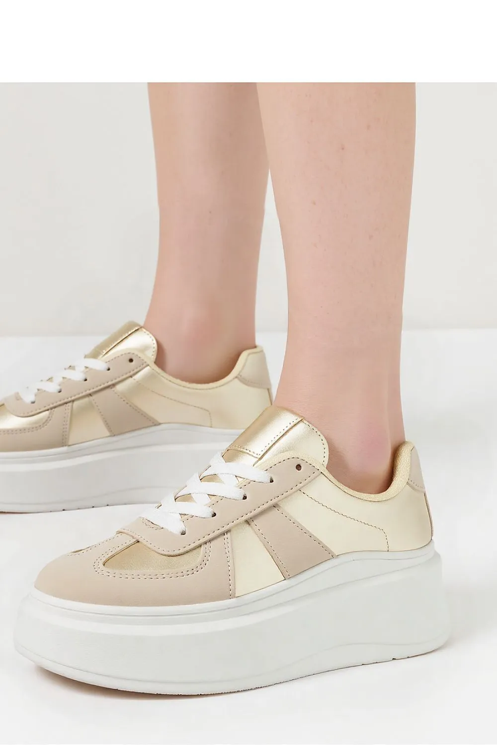 Sport Shoes Inello