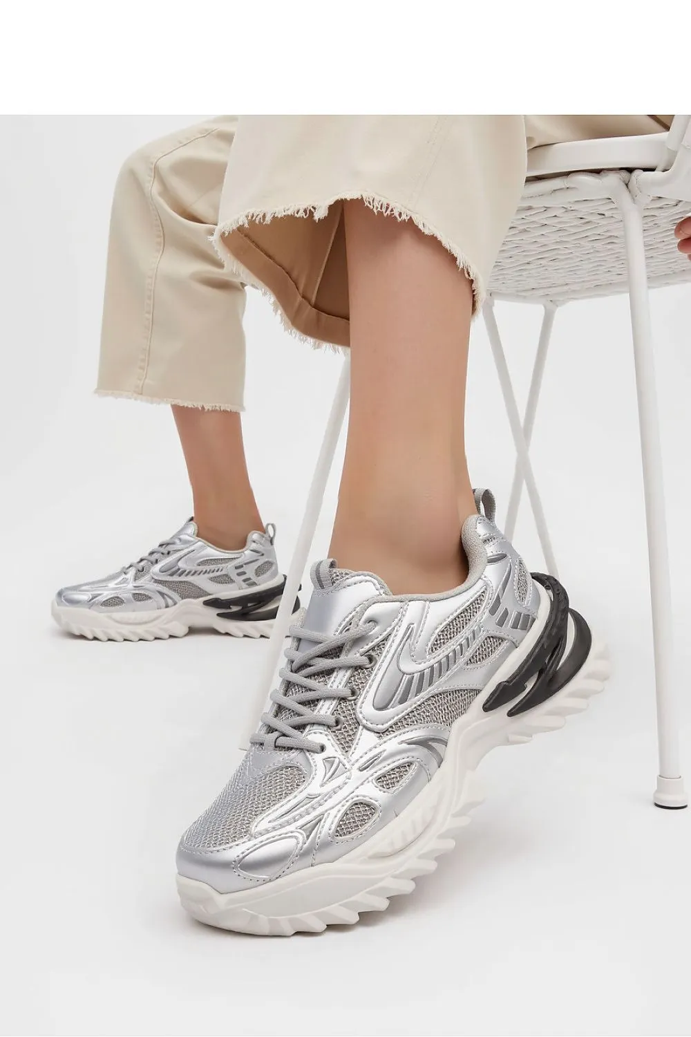 Sport Shoes Inello