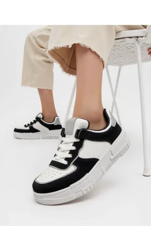 Sport Shoes Inello