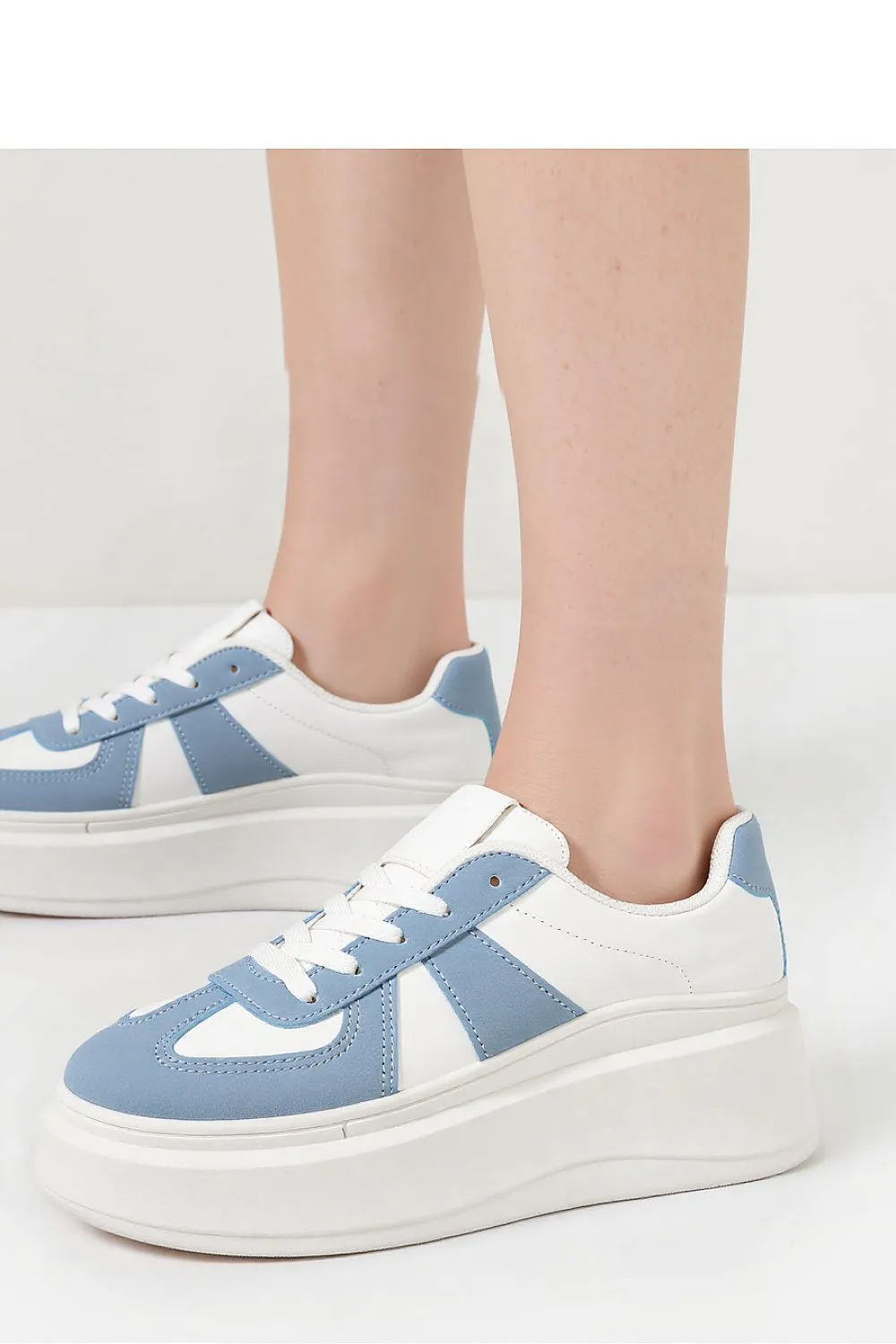 Sport Shoes Inello
