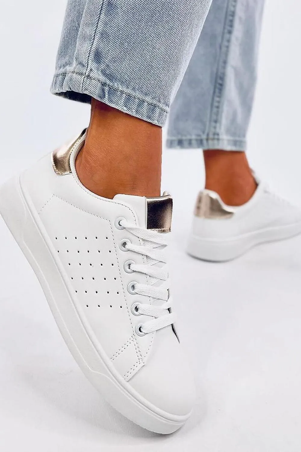 Sport Shoes