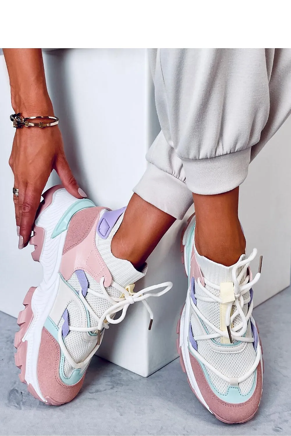Sport Shoes