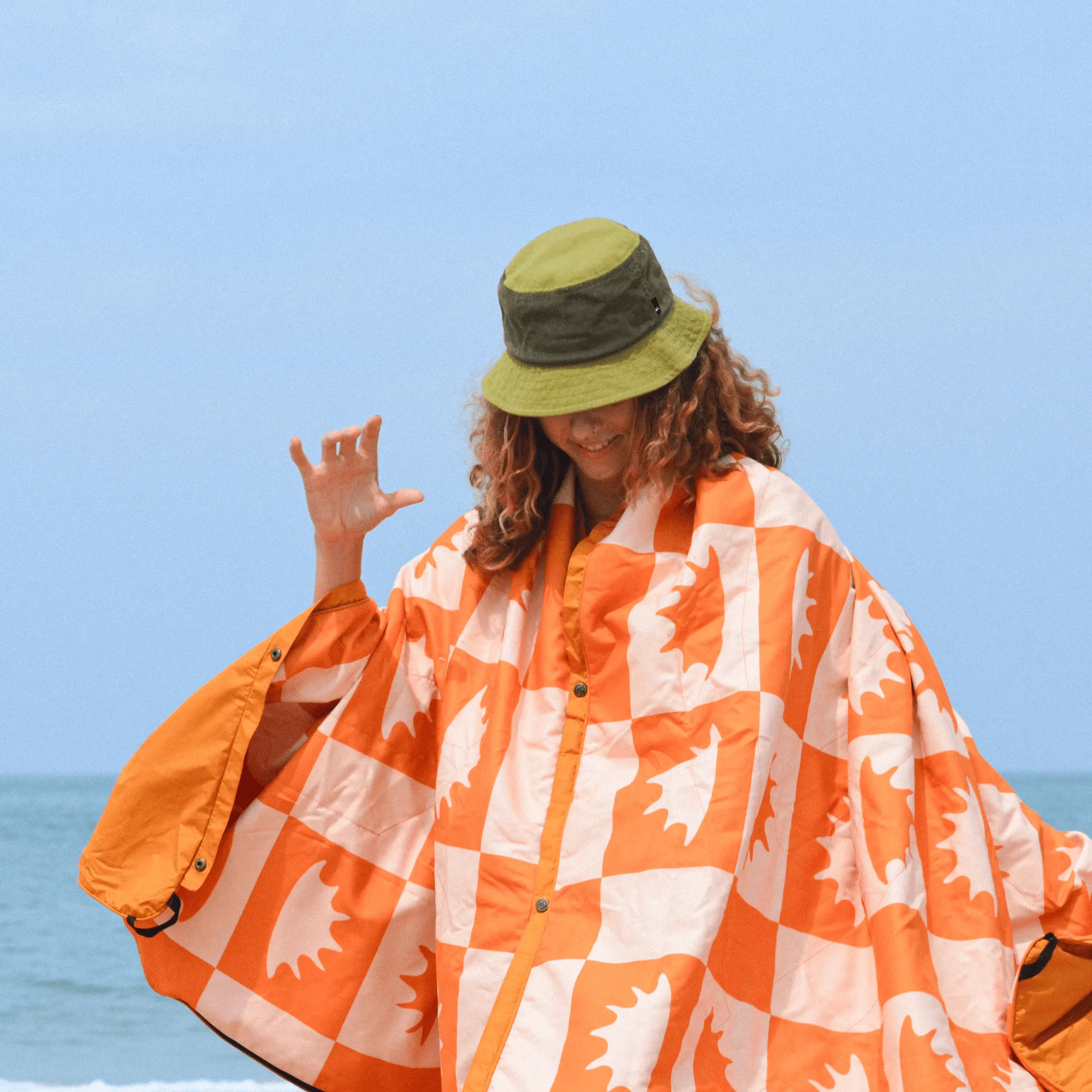 VOITED Compact Picnic & Beach Blanket  - Concha