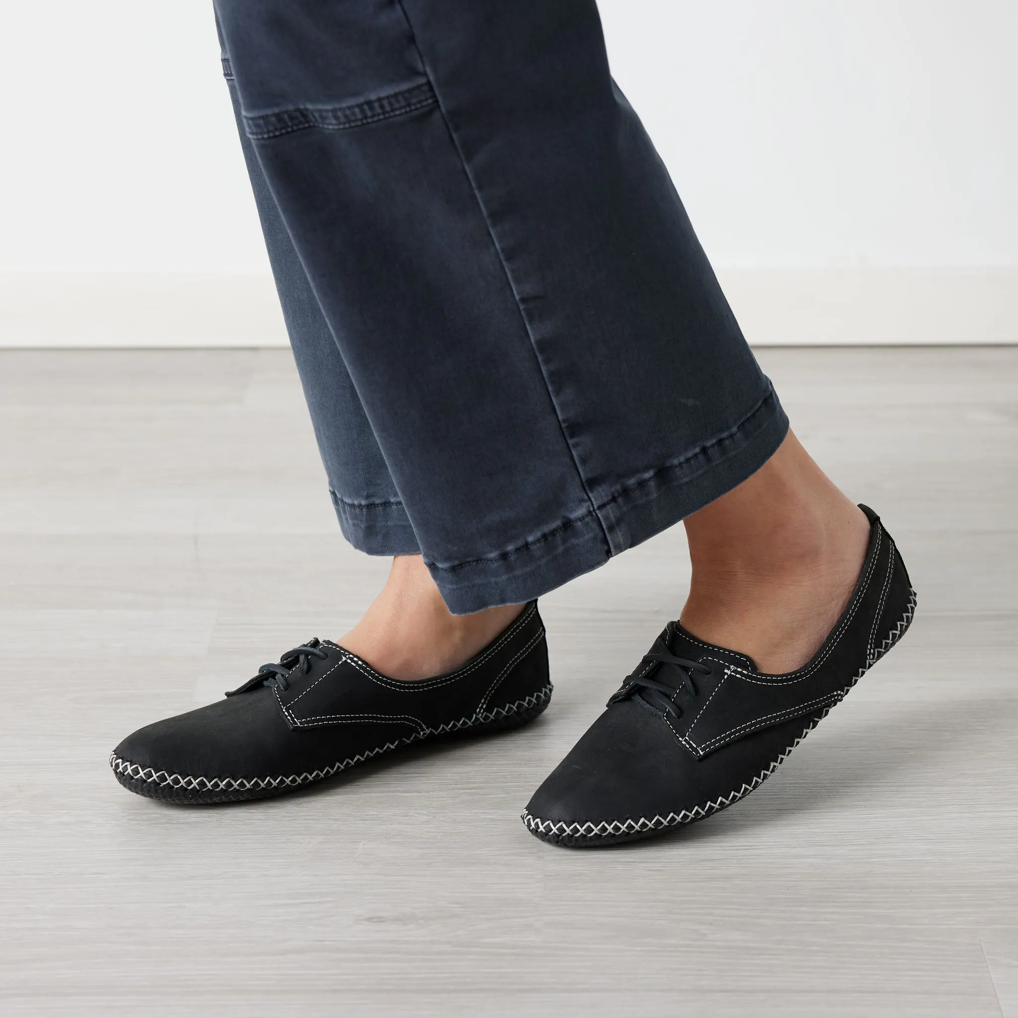 Women's Relax Taylor: Black